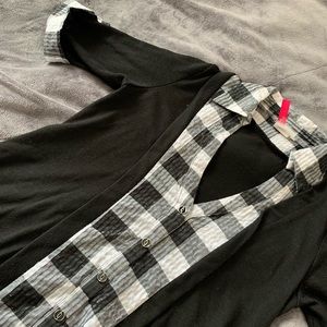 Heart Soul black and white top with cardigan